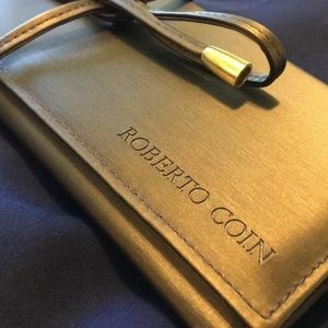 Roberto Coin Jewelry Travel Clutch. NWOT